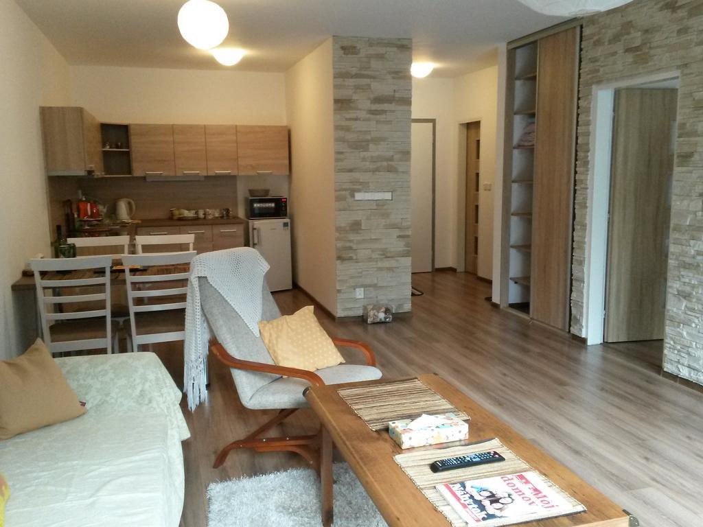 Celik Family Apartment Štrbské Pleso エクステリア 写真